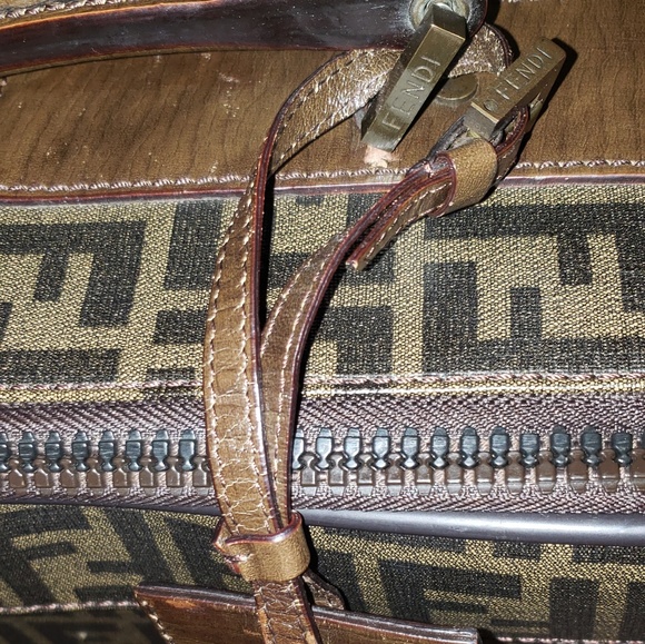 SOLD!! 💸Fendi Trolley Luggage Carry-On Bag - Picture 3 of 8